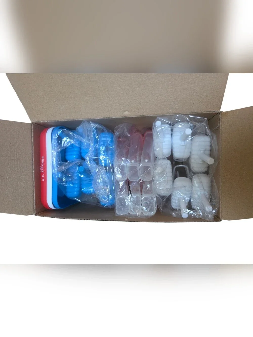 U.S. Kitchen Ice Pop molds set of 18 classic Reusable colored Ice Pop makers NIB